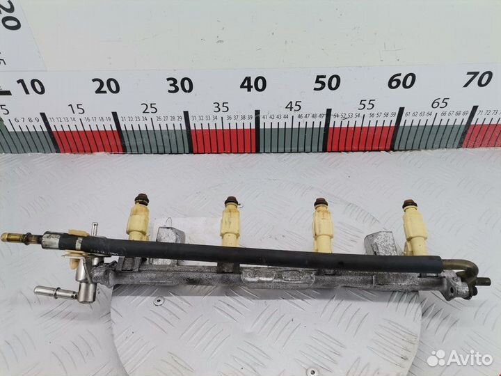 Форсунка Ford Focus рест. 2002 1111849