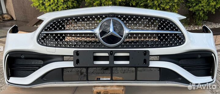 Передний бампер Mercedes C 206 AMG