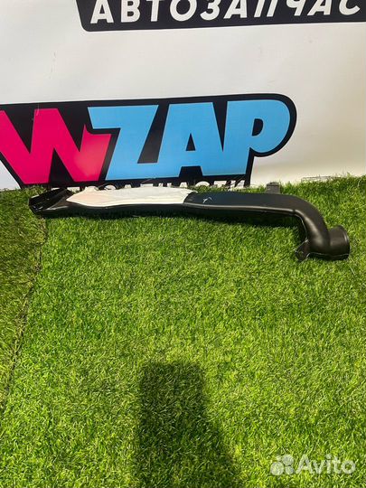 Воздуховод печки Ford Mustang 6 рест. 2019