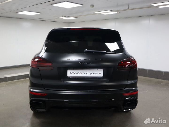 Porsche Cayenne 3.0 AT, 2018, 200 000 км