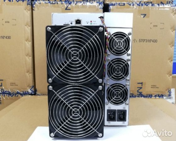 Asic майнер Bitmain Antminer S21 PRO 234 TH/s