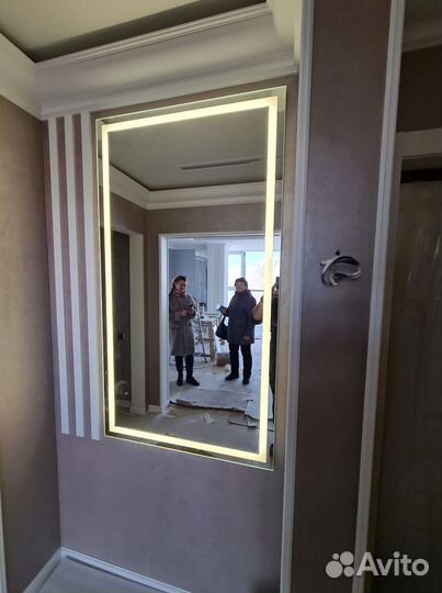 Зеркало с подстветкой