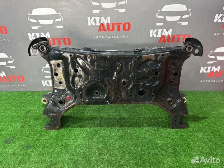 Подрамник передний Ford Focus 3 седан 2.0L duratec