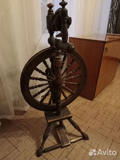 Прялка деревянная старинная