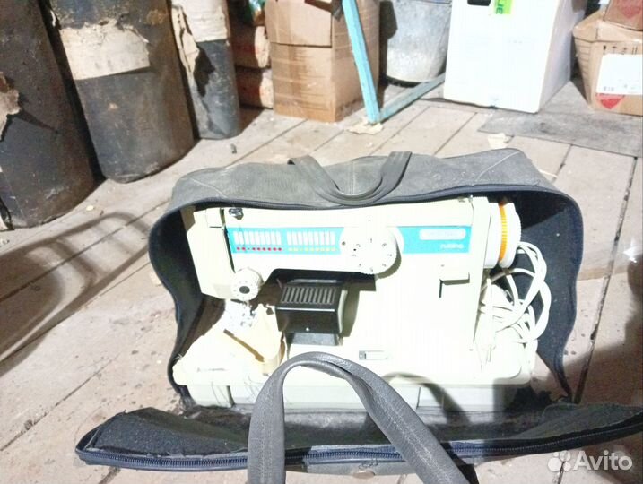Швейная машинка бу