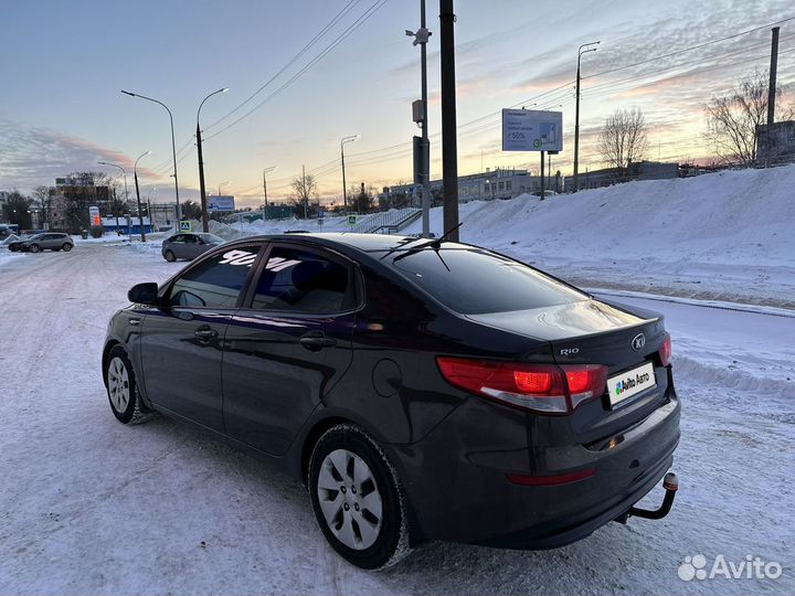 Kia Rio 1.6 AT, 2015, 159 000 км