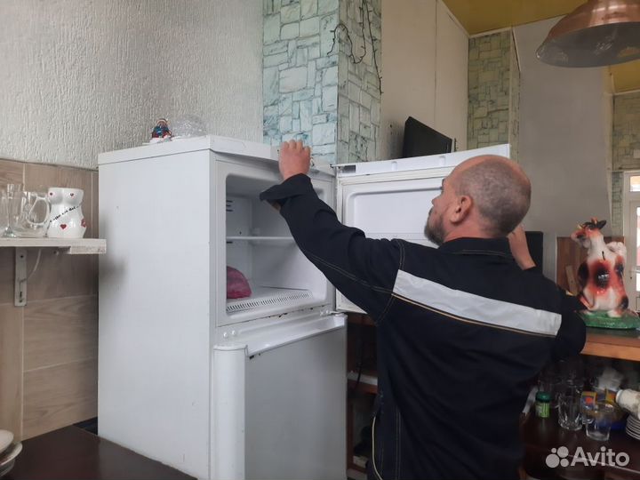 Ремонт стиральных машин Ремонт холодильников