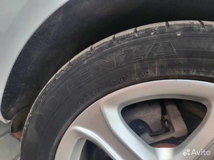 Bridgestone Potenza RE050 225/50 R17 94Y