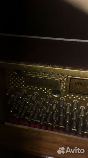 Продам пионино petrof