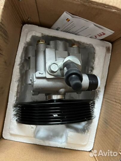 Насос гидроусилителя Toyota SPW-TY-027/A-14446