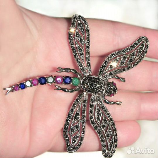 Брошь Бабочка серебро рубины сапфиры изумруды