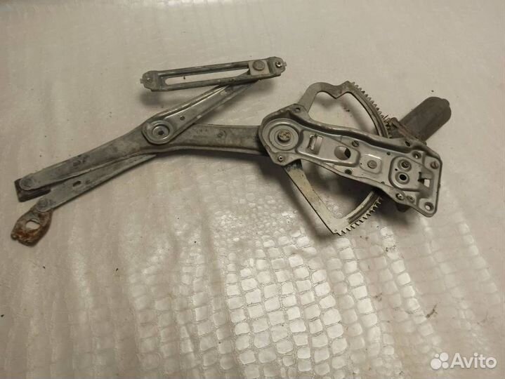 Стеклоподъемник электрический передний правый A202