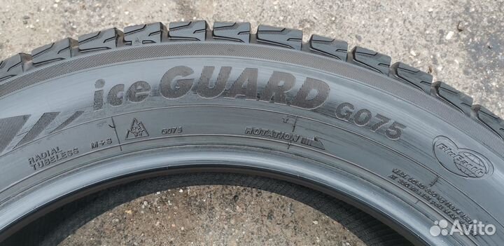 Yokohama Ice Guard SUV G075 235/55 R20