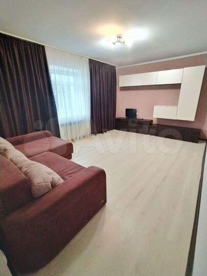 2-к. квартира, 42 м², 1/1 эт.