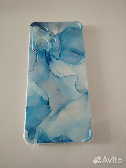 Чехол на телефон