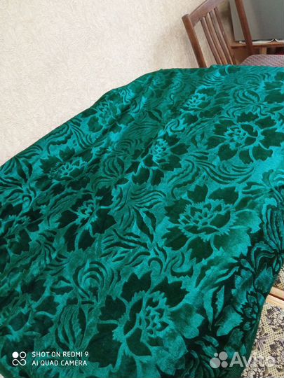 Велюр импортный времён ссср(тёмно-зелёный)