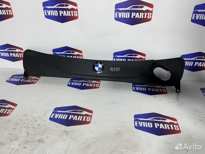 Накладка декоративная на двс BMW 5 E60\61 M-47