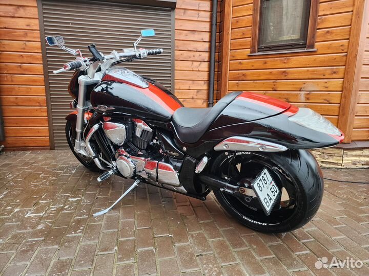Suzuki Boulevard M109R