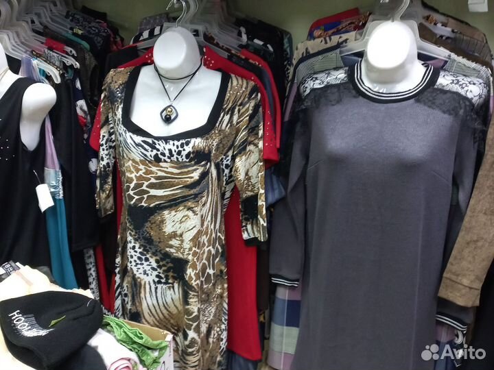 Платье женское