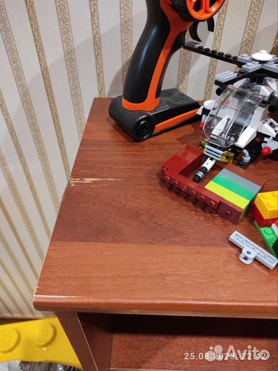 Полка из дсп