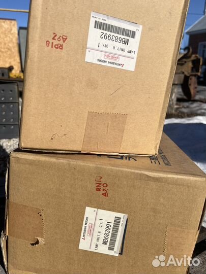 Фонари задние pajero 2