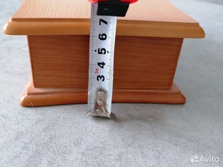 Шкатулка для ювелирных украшений