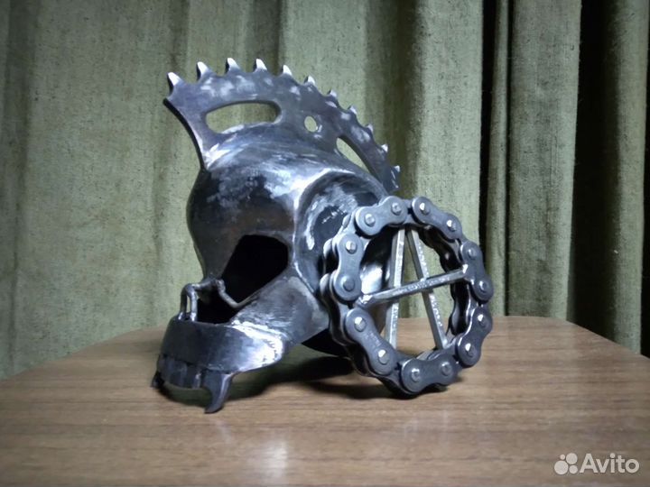 Скульптура из металла 