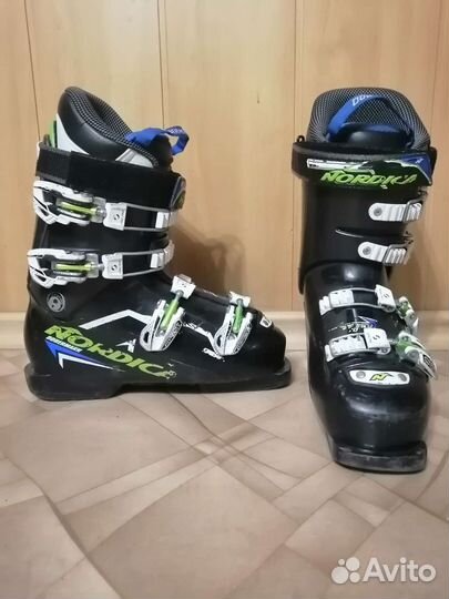 Горнолыжные ботинки детские