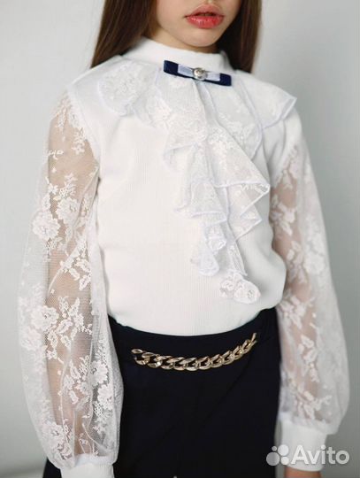 Блузка школьная