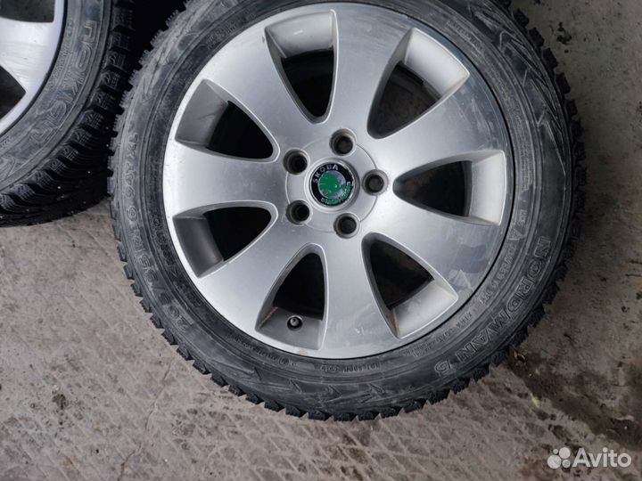 Диски R16 Skoda Superb, Yeti Б/у Литые 4Шт без шин