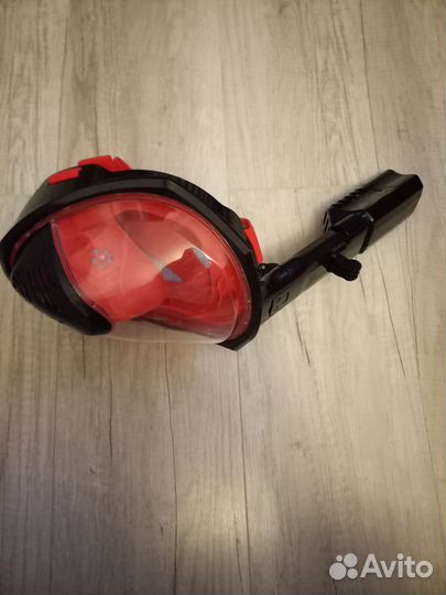 Маска для подводного плавания с трубкой