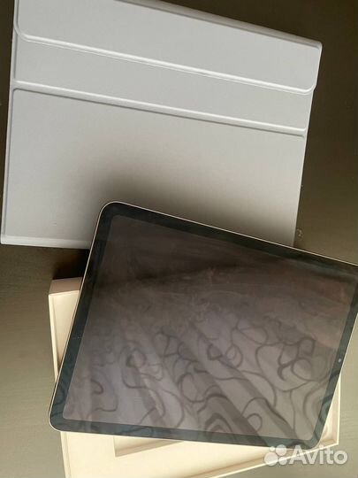 iPad air 5 2022 m1 64 wi fi