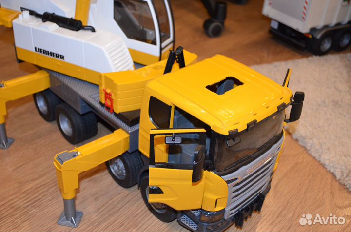 Атомобили Bruder Германия