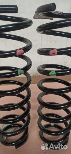 Пружины задние Mitsubishi Outlander