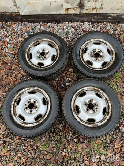 Yokohama Ice Guard Stud IG35 215/60 R16 95Q