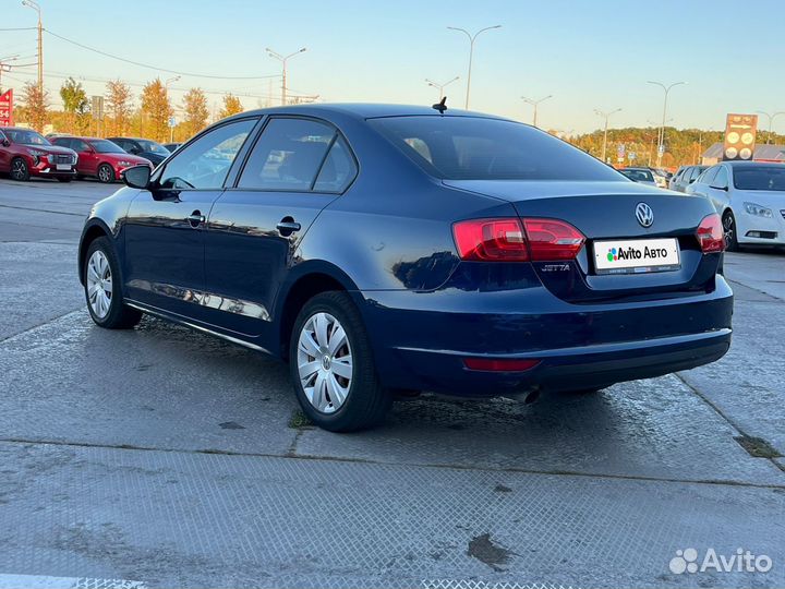 Volkswagen Jetta 1.6 AT, 2012, 130 500 км