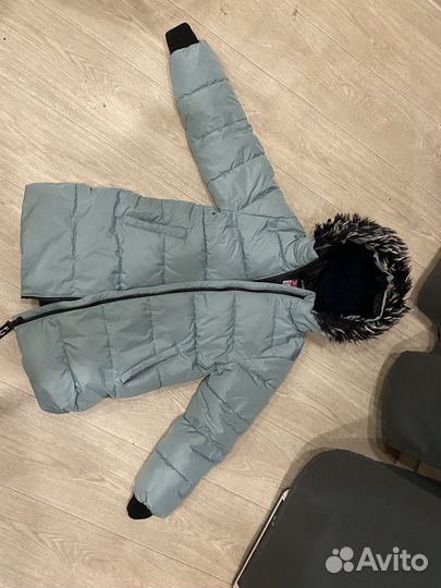 Пуховик для девовки 152