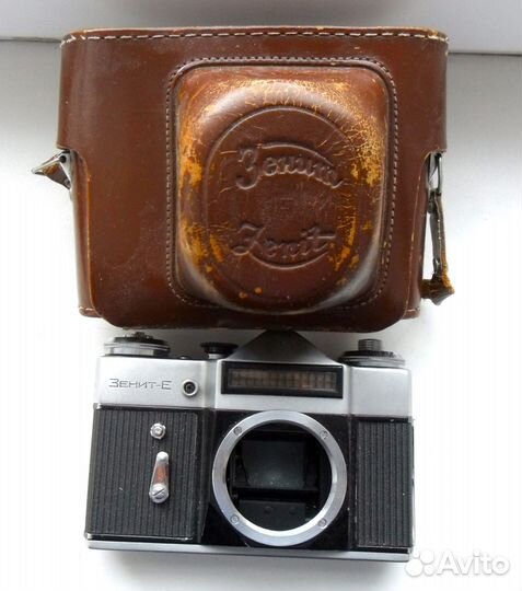 Редкий Зенит-Е надпись гравированная, 1967 год
