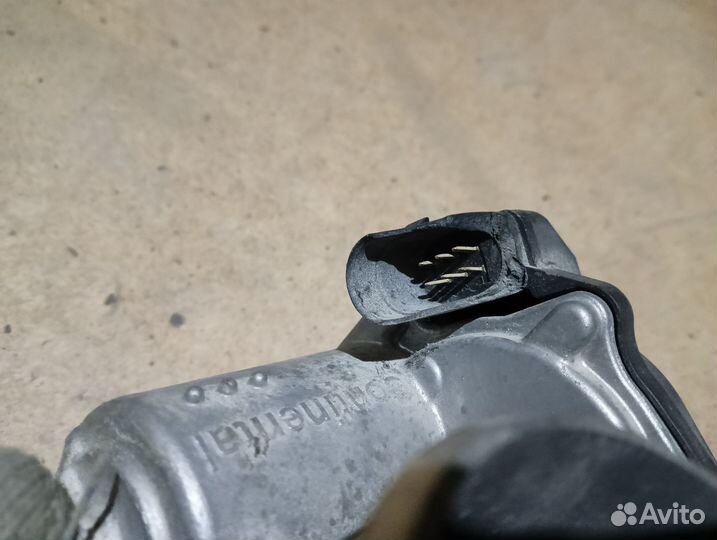 Заслонка дроссельная Volkswagen Passat (B6) (2005