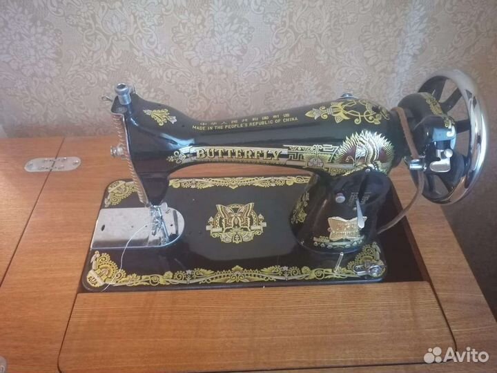 Швейная машина