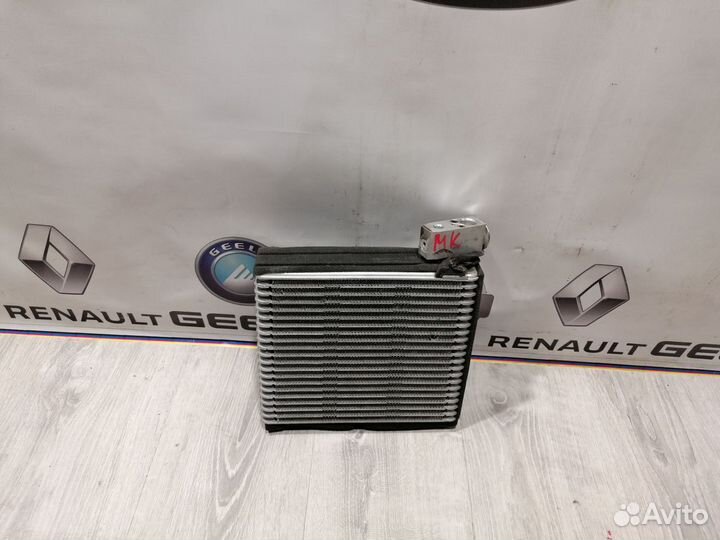 Испаритель кондиционера радиатор Geely MK