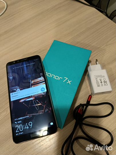 HONOR 7X, 4/64 ГБ