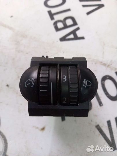 Блок коректора фар Фольксваген Джетта 5