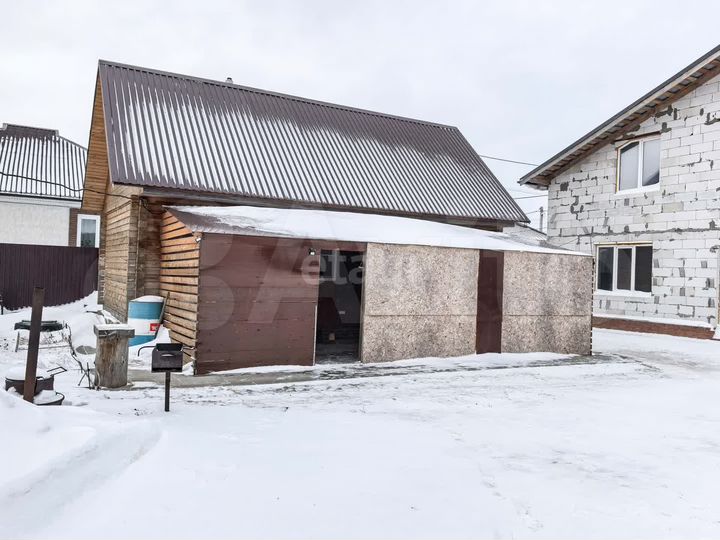 Дом 192 м² на участке 5 сот.