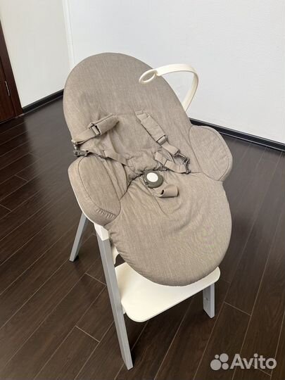 Шезлонг для новорожденного stokke steps