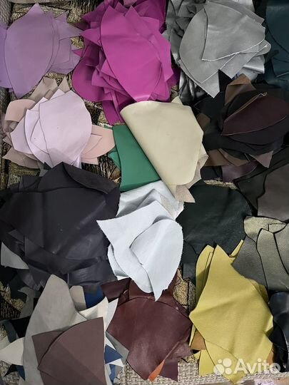 Лоскут натуральной кожи цветной, обрезки крс