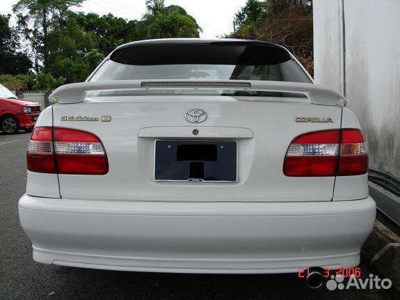 Стоп крышки багажника Тойота corolla