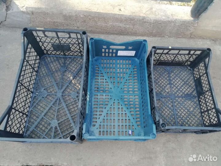 Ящик пластмассовый