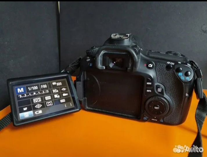 Фотоаппарат Canon EOS 60D Body