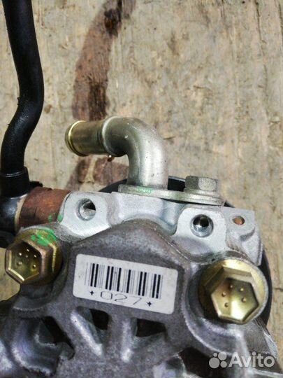 Насос гур Toyota Camry ACV30 2.4 2azfe 2002